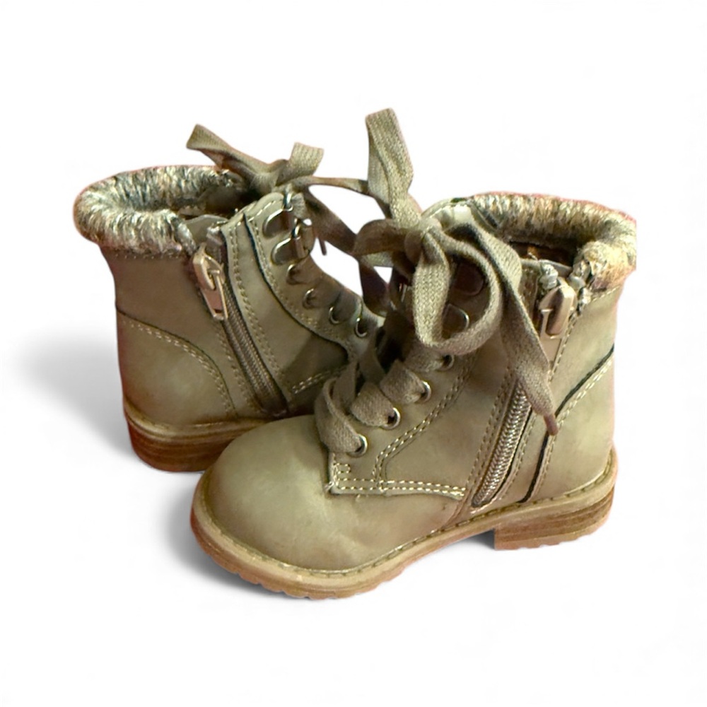 Madden Girl Kids' Beige Lace-Up Boots Sz 5
